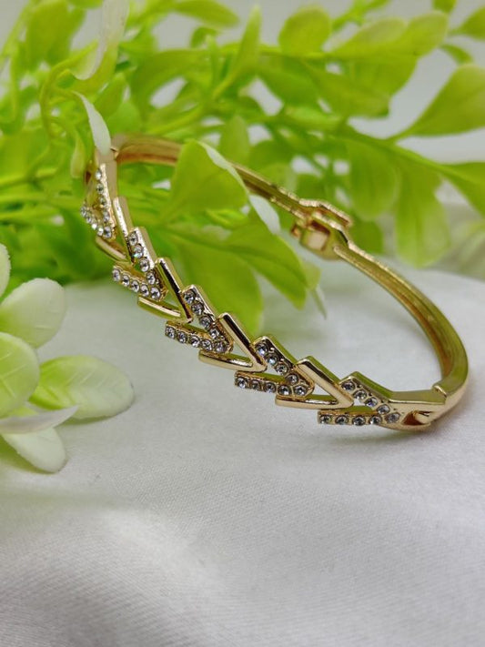 GoldenLuxe: Imported Adjustable Elegant Bracelet Collection – Twisted, Heart, Chevron & More